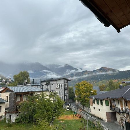 Hotel Svanseti 메스티아 외부 사진
